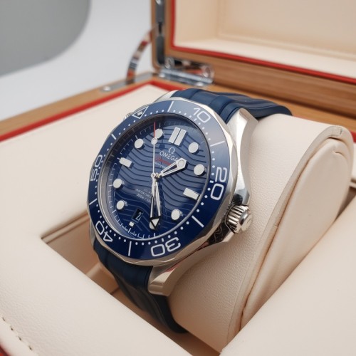 Omega Seamaster Diver 300M  210.32.42.20.03.001
