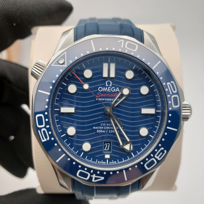 Omega Seamaster Diver 300M  210.32.42.20.03.001
