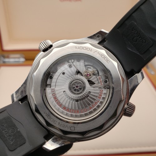 Omega Seamaster Diver 300M 210.32.42.20.04.001
