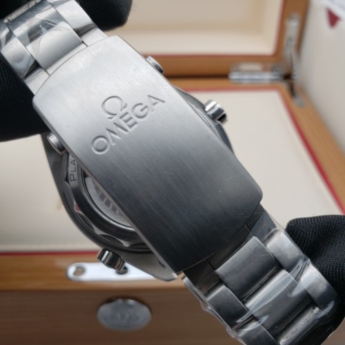 Omega Seamaster Planet Ocean  215.30.44.21.01.002