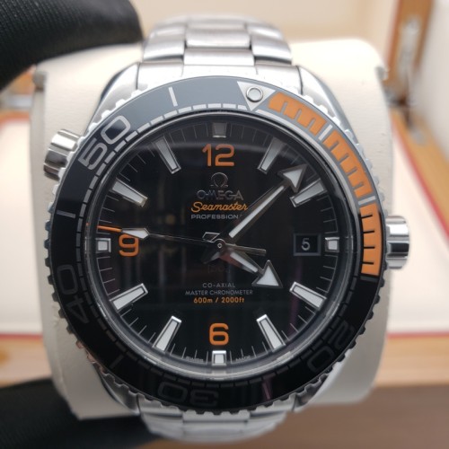 Omega Seamaster Planet Ocean  215.30.44.21.01.002