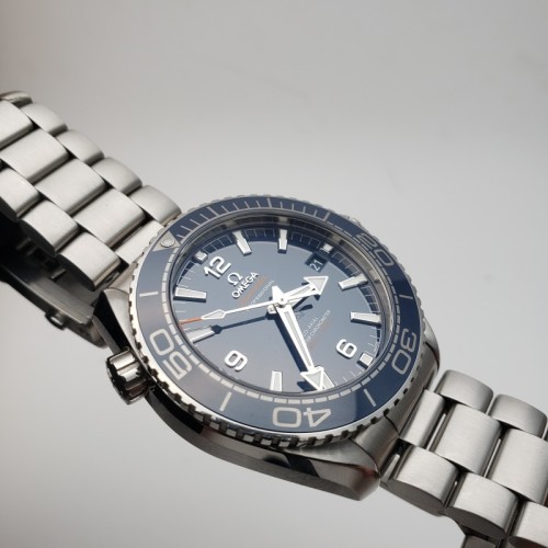Omega Seamaster Planet Ocean 215.30.44.21.03.001