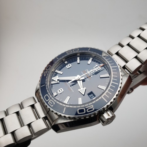 Omega Seamaster Planet Ocean 215.30.44.21.03.001