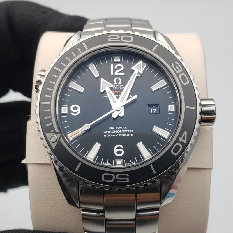 Omega Seamaster Planet Ocean 232.30.38.20.01.001 