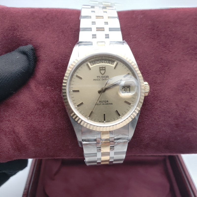 Tudor Prince Date 76213-H206630 