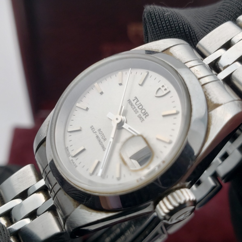 Tudor Prince Date 92400 