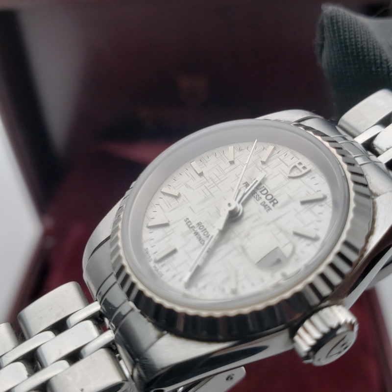 Tudor Prince Date 92414 