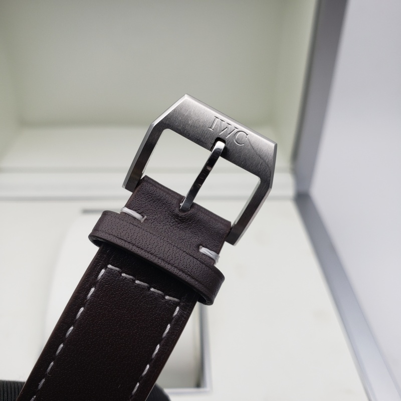 IWC Pilot Mark IW327004 