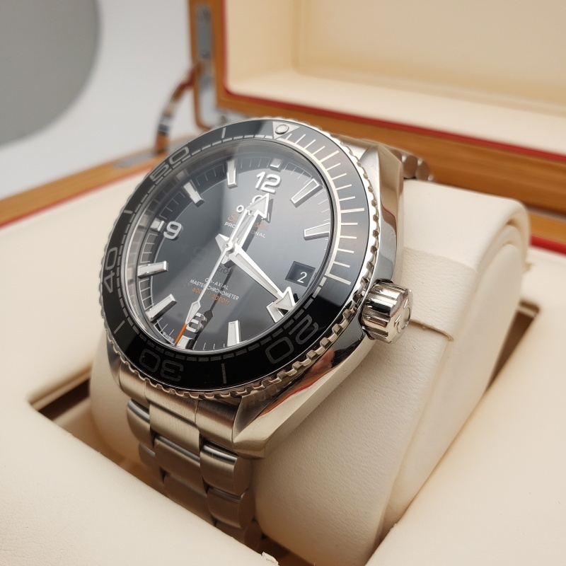 Omega Seamaster Planet Ocean 