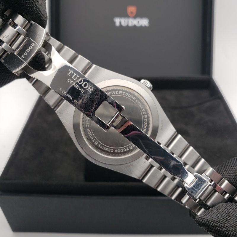 Tudor Royal M28600-0005 