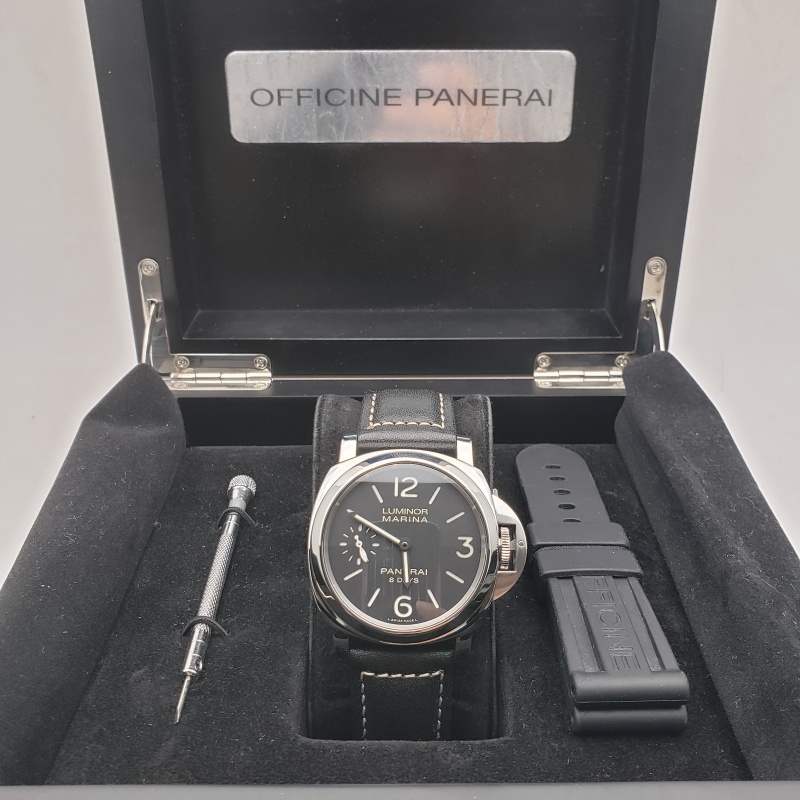 Panerai Luminor Marina 8 Days PAM00510 