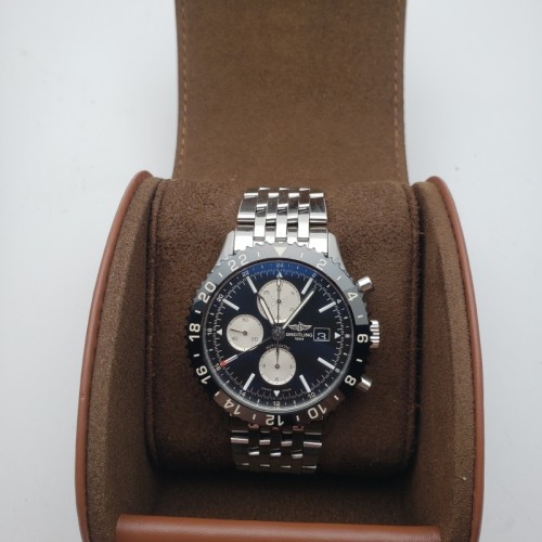 Breitling Chronoliner  Y2431012/BE10