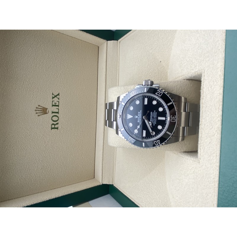 Rolex Submariner (No Date)-124060 