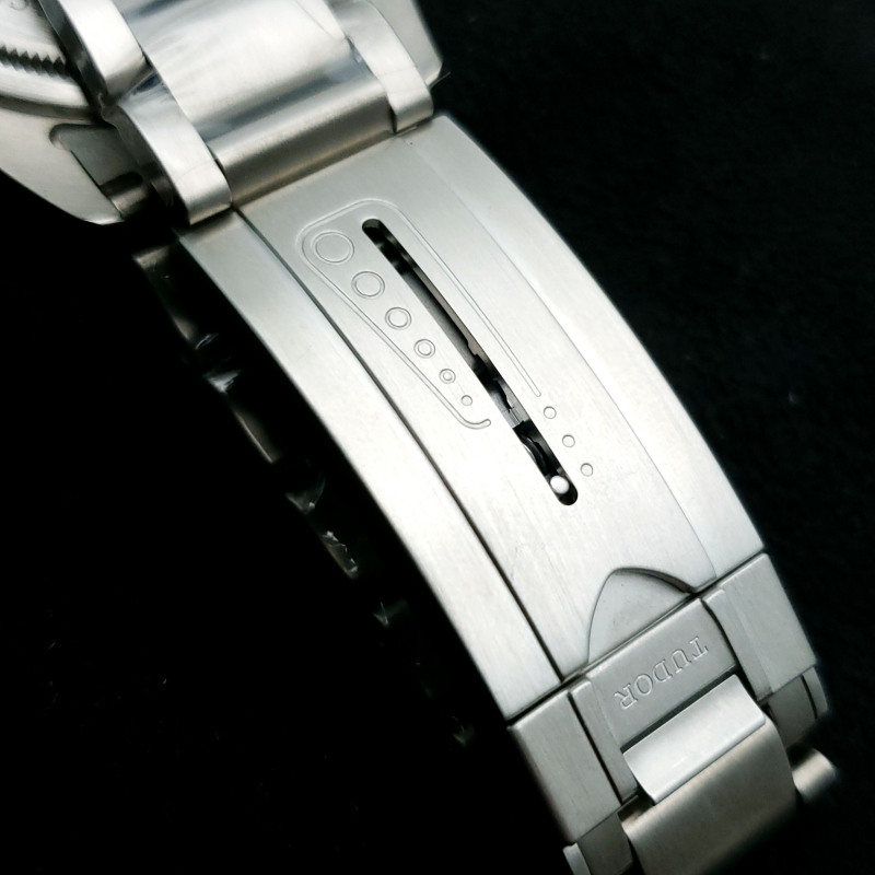 TUDOR PELAGOS一M25600TN-0001 