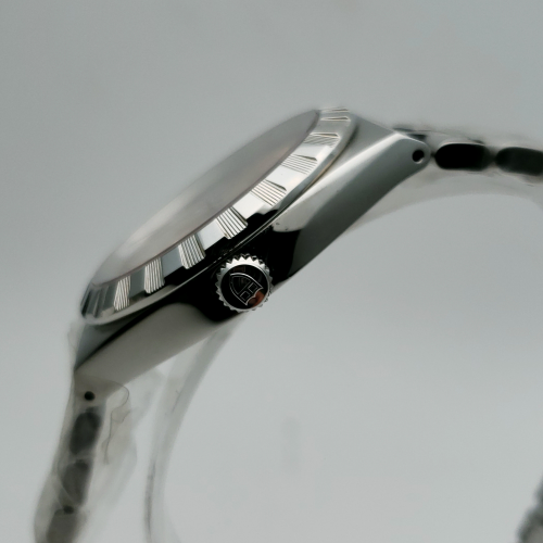 Tudor Royal一M28600-0009