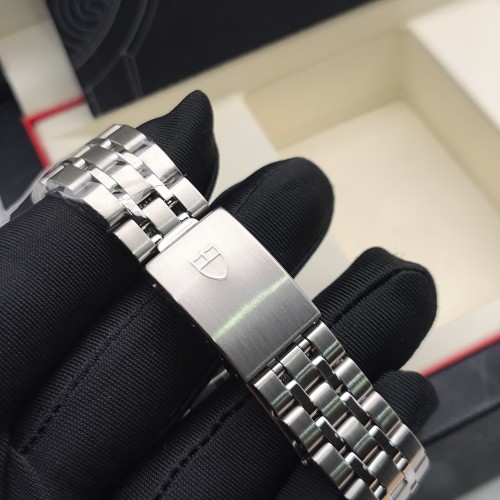 Tudor Prince Date m76214-0009