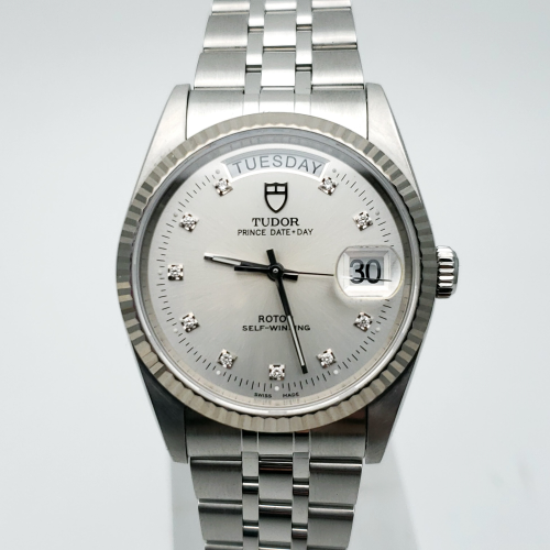 Tudor Prince Date Day M76214-62480