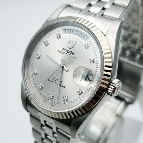 Tudor Prince Date Day M76214-62480