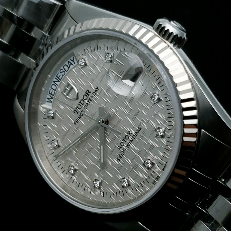 Tudor Prince Date Day M76214-0015 