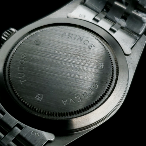 Tudor Prince Date Day M76214-0015