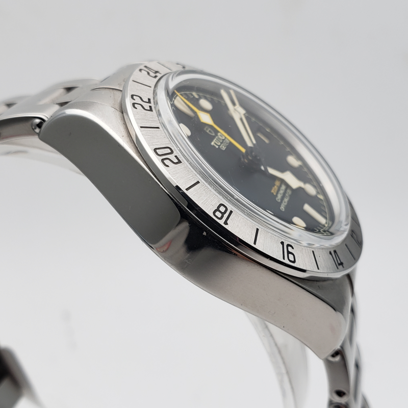 TUDOR Black Bay Pro 79470-0001 
