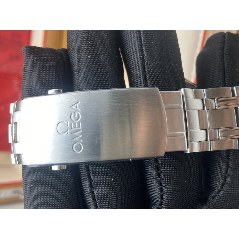 Omega  Seamaster Diver 300 M-210.30.42.20.03.001 