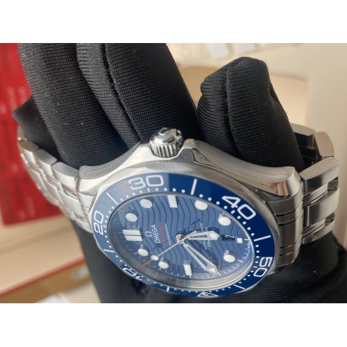 Omega  Seamaster Diver 300 M-210.30.42.20.03.001
