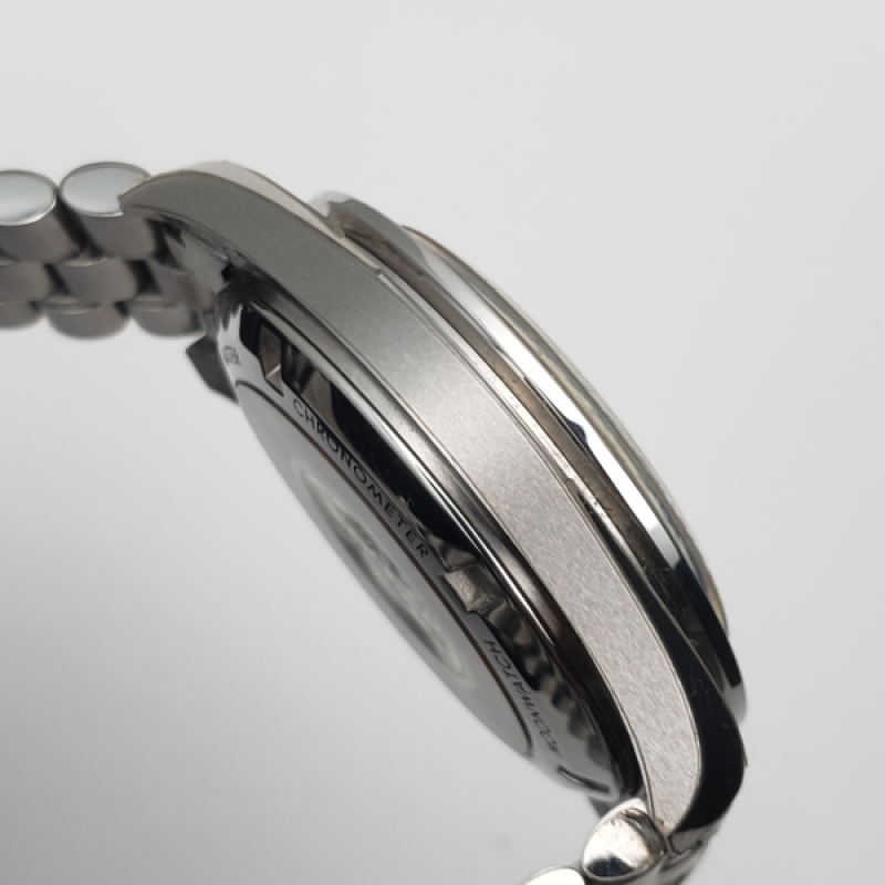 Omega Speedmaster Professional Moonwatch 