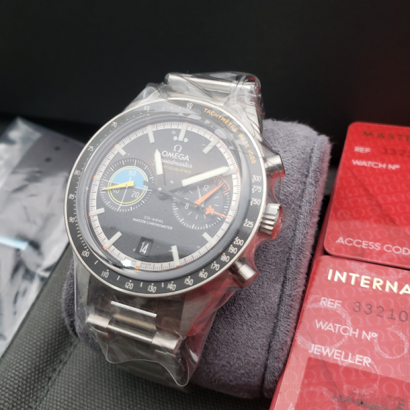 Omega Speedmaster  