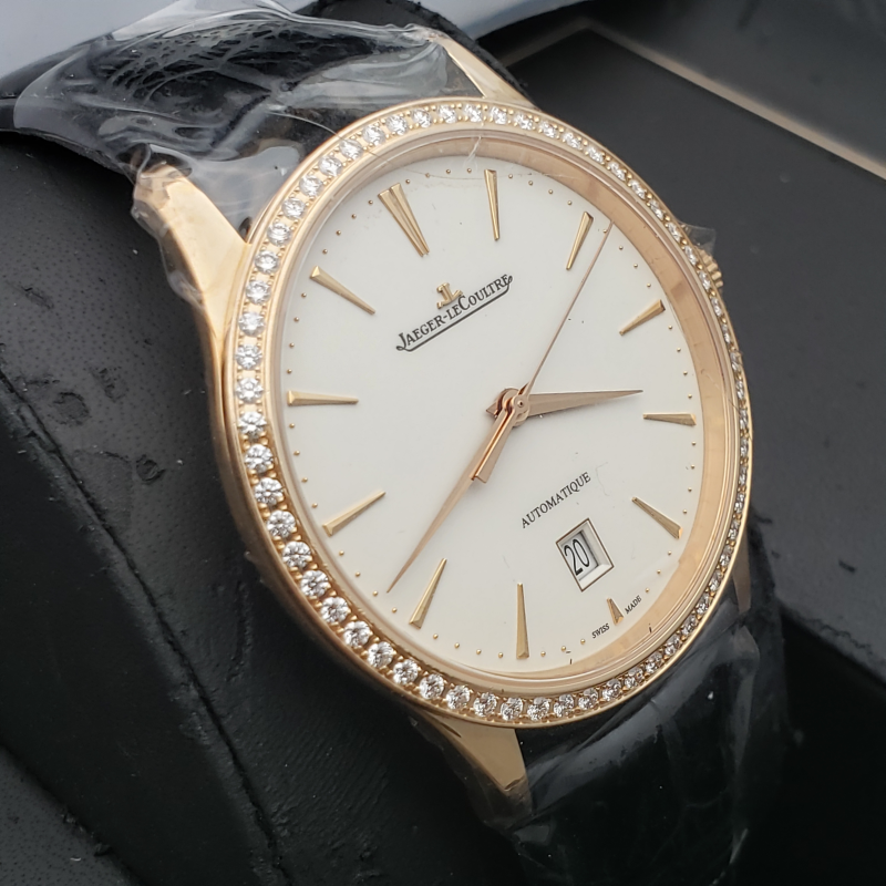 Jaeger-LeCoultre Master Ultra Thin  