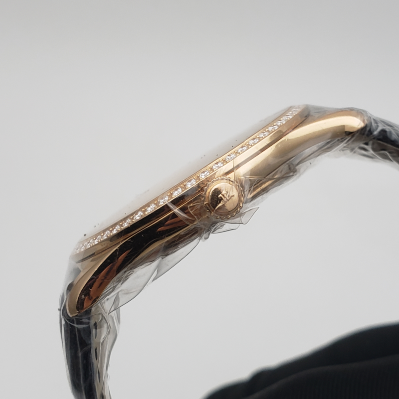 Jaeger-LeCoultre Master Ultra Thin  
