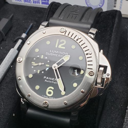Panerai Luminor Submersible