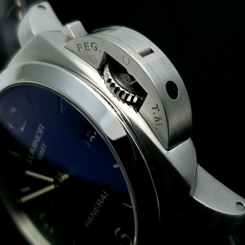 Panerai Luminor 1950 3 Days GMT Automatic PAM 00320