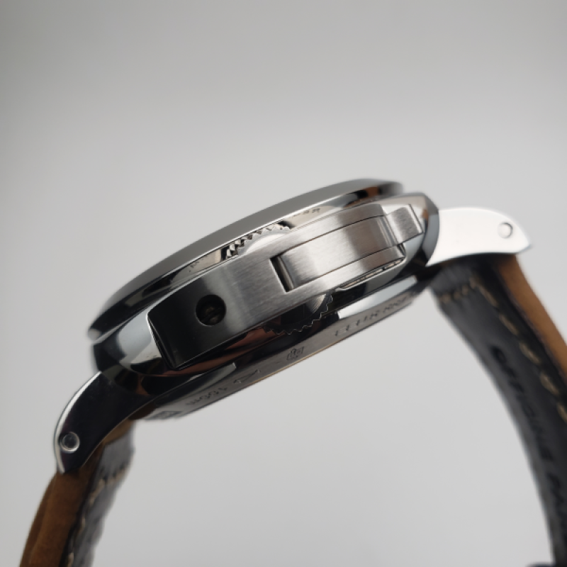 Panerai Luminor 1950 