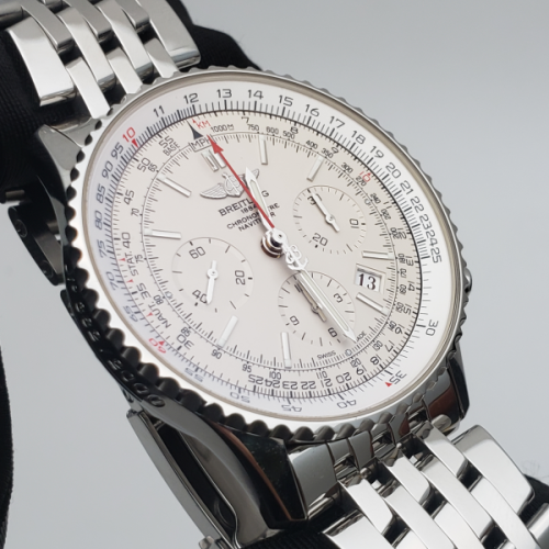 Breitling Navitimer 01