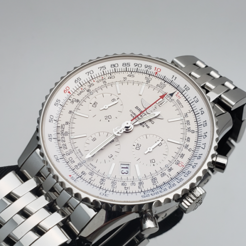 Breitling Navitimer 01