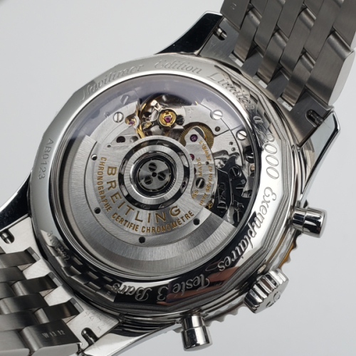 Breitling Navitimer 01