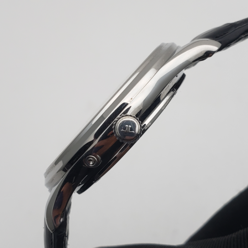 Jaeger-LeCoultre Master Ultra Thin  